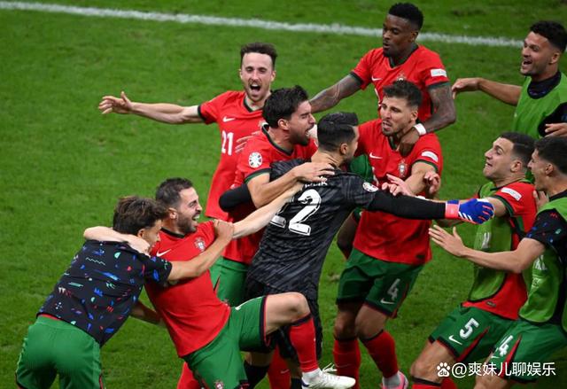 法国足球:豪门大对决激情上演的简单介绍 法国足球:豪门大对决激情上演的简单介绍