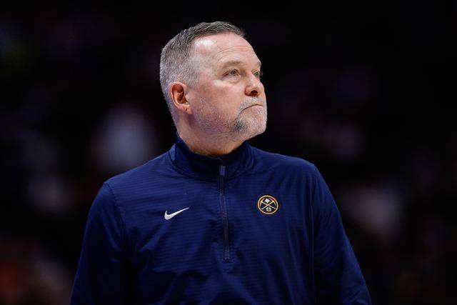 NBA球队主帅因失利被解职,管理层面临挑战