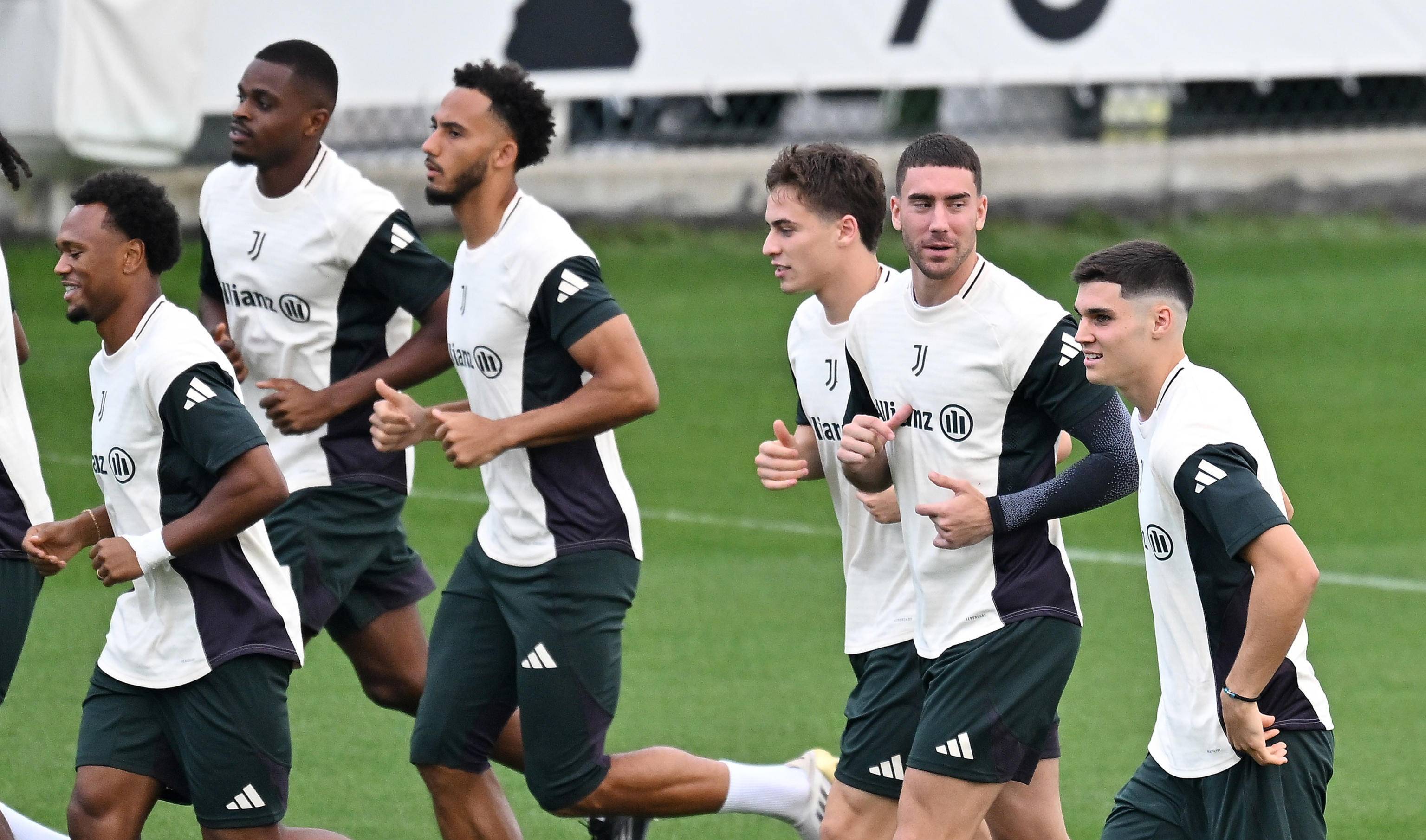 尤文图斯新赛季备战，主帅战术调整