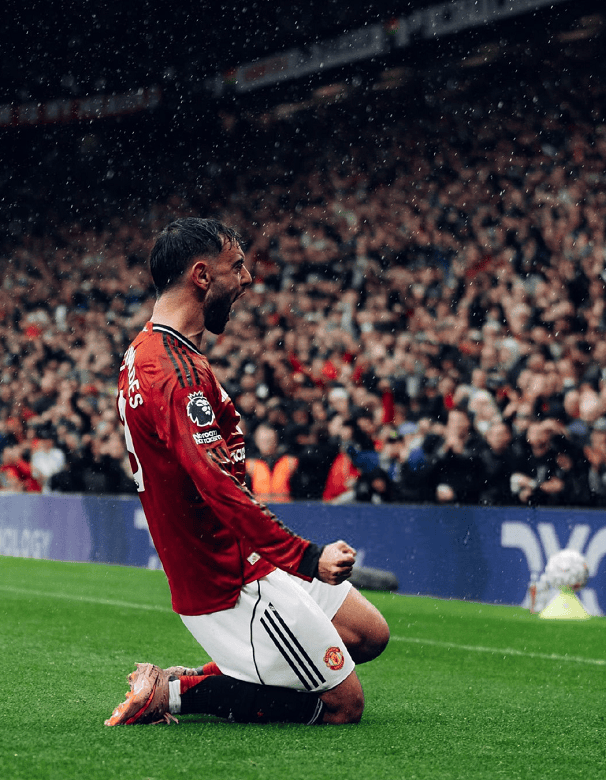 皇马惨败利物浦卡瓦尼连续进球